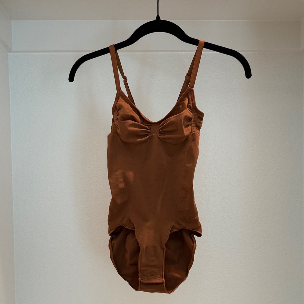 SKIMS Seamless Sculpt Bodysuit